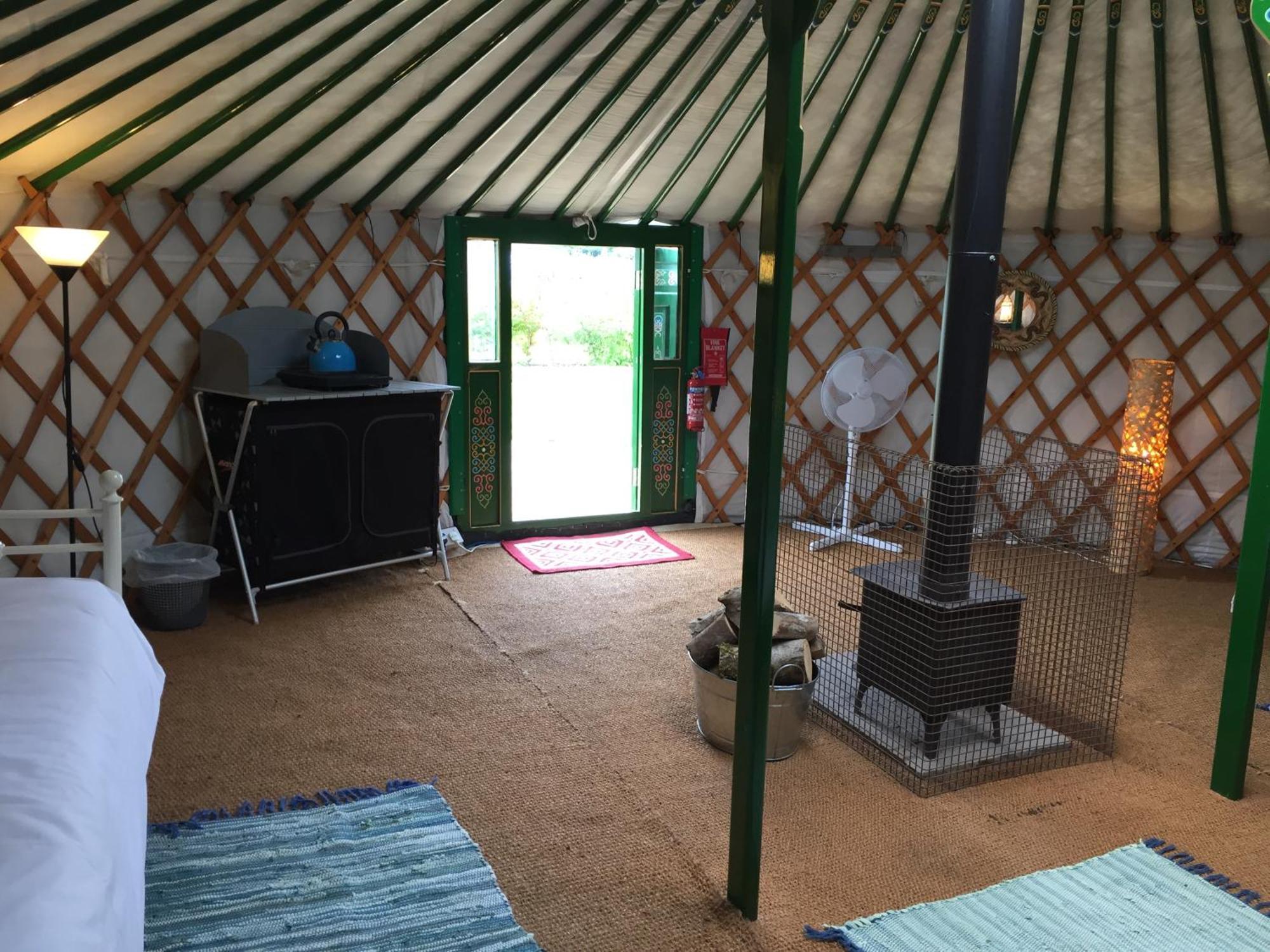 Caalm Camp Otel Stour Provost Dış mekan fotoğraf